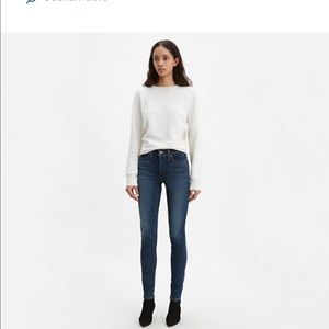 Levi’s 311 shaping skinny Jean dark wash